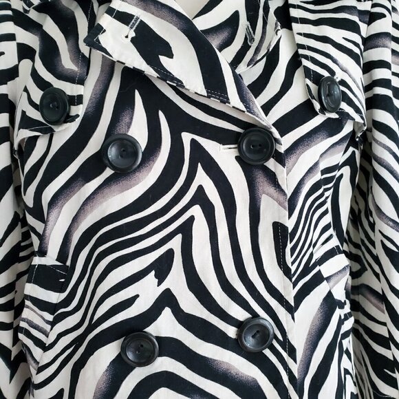 Josephine Chaus Mob Wife Double Breasted Blazer Button Lined Zebra Animal Print - Picture 8 of 16